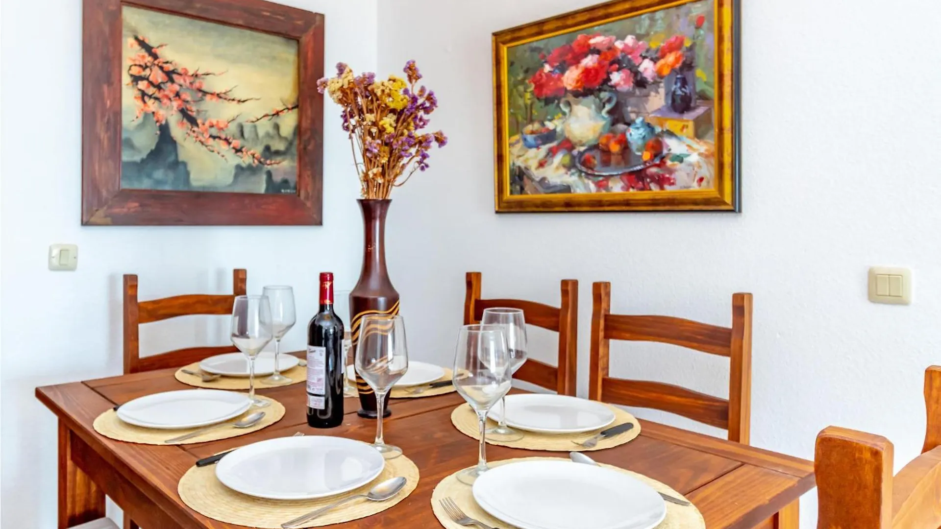 3 Bedroom Nice Apartment In Rincon De La Victoria